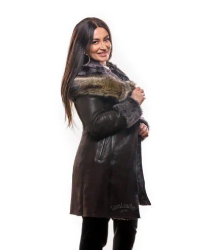 Ženski monton sa krznom – Simona