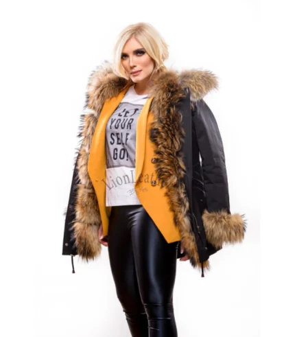 Ženska parka sa prirodnim krznom – Klaudija