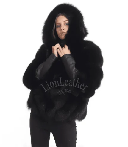 Bunda sa prirodnim krznom - Kety