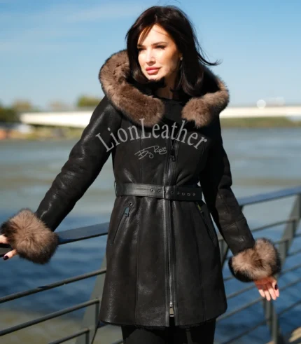 Ženski monton sa prirodnim krznom Milena - 03B