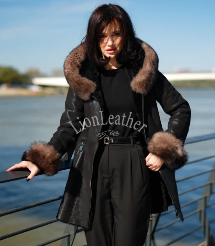 Ženski monton sa prirodnim krznom Milena - 03B